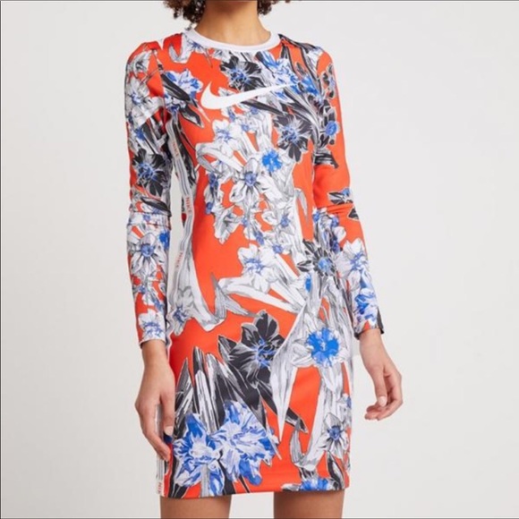 Nike dress! Size Large - Picture 4 of 8